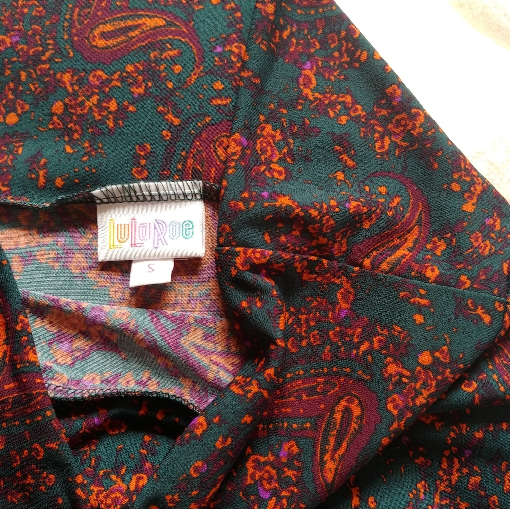 Silky skirt